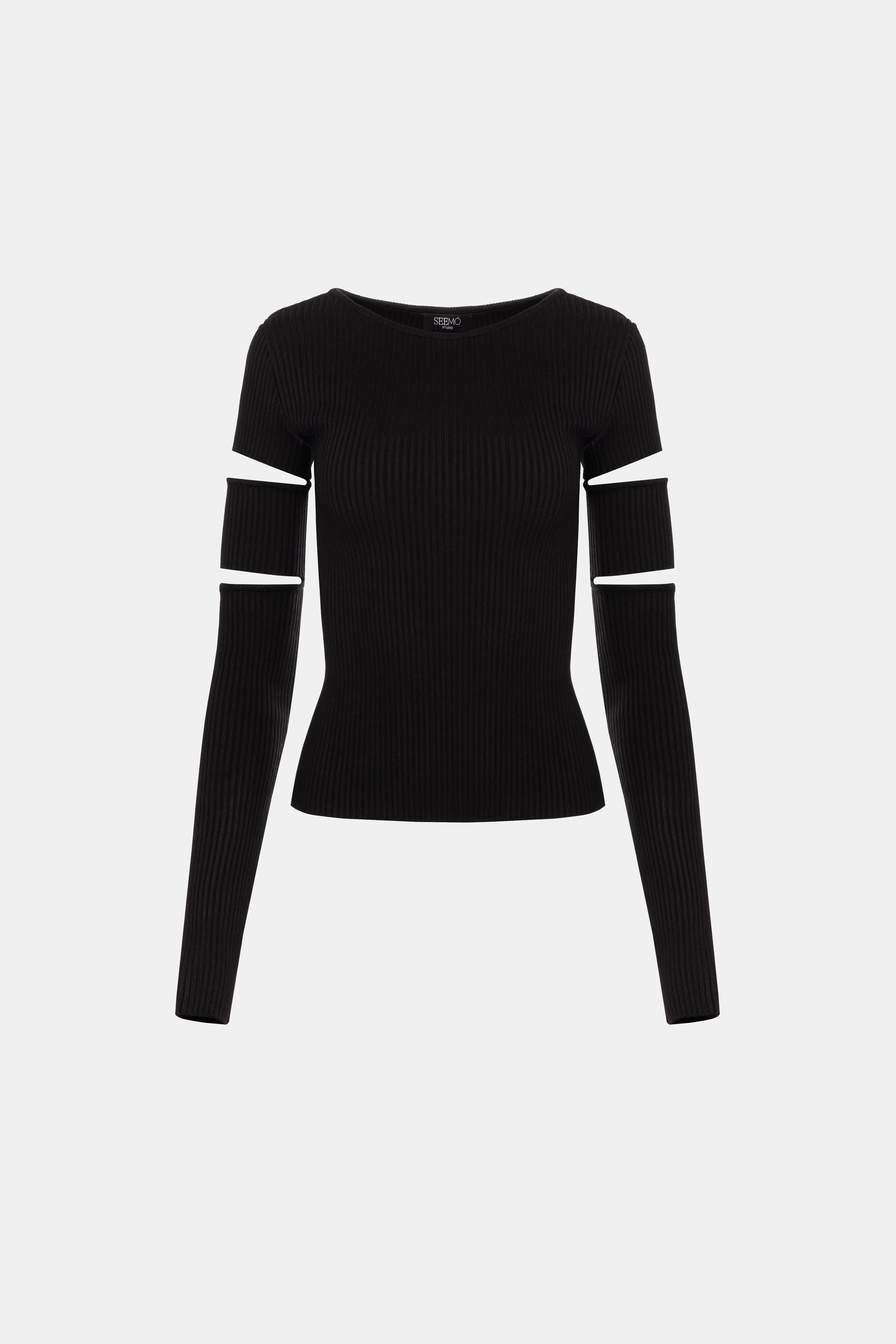 Лонгслів з розрізами на рукавах